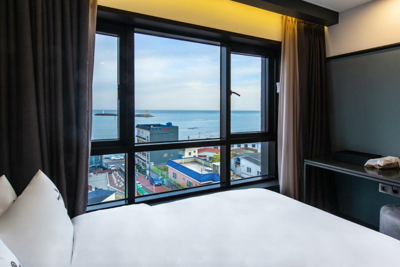 Hotel Brown Dot Gijang Yeonhwari Busan Esterno foto