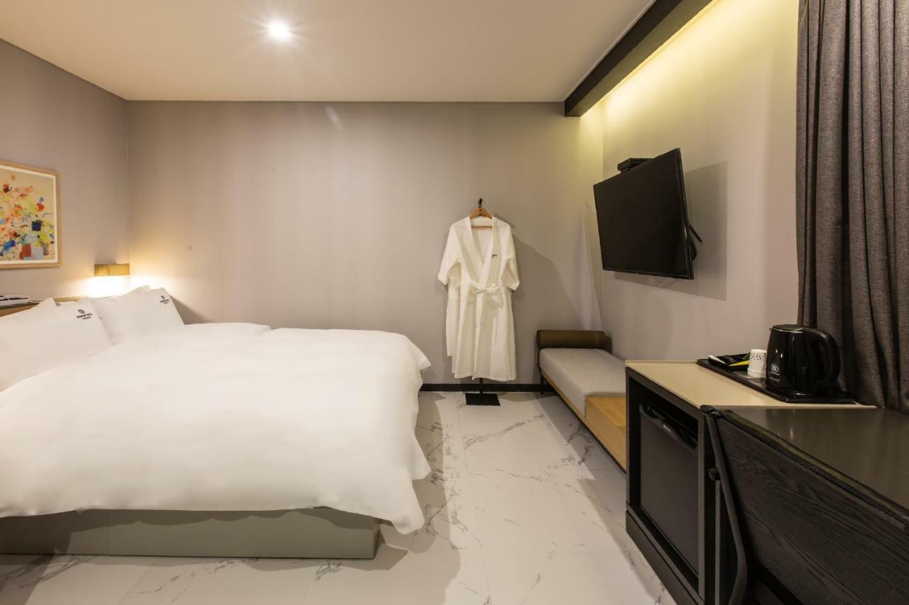 Hotel Brown Dot Gijang Yeonhwari Busan Esterno foto