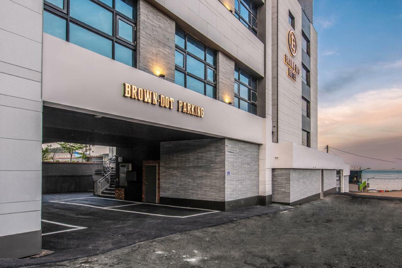 Hotel Brown Dot Gijang Yeonhwari Busan Esterno foto