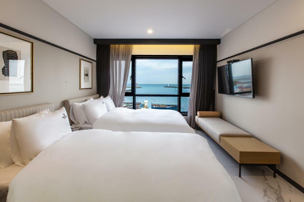 Hotel Brown Dot Gijang Yeonhwari Busan Esterno foto