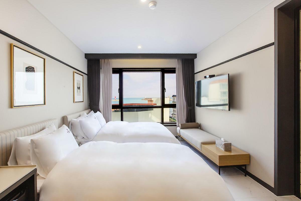 Hotel Brown Dot Gijang Yeonhwari Busan Esterno foto
