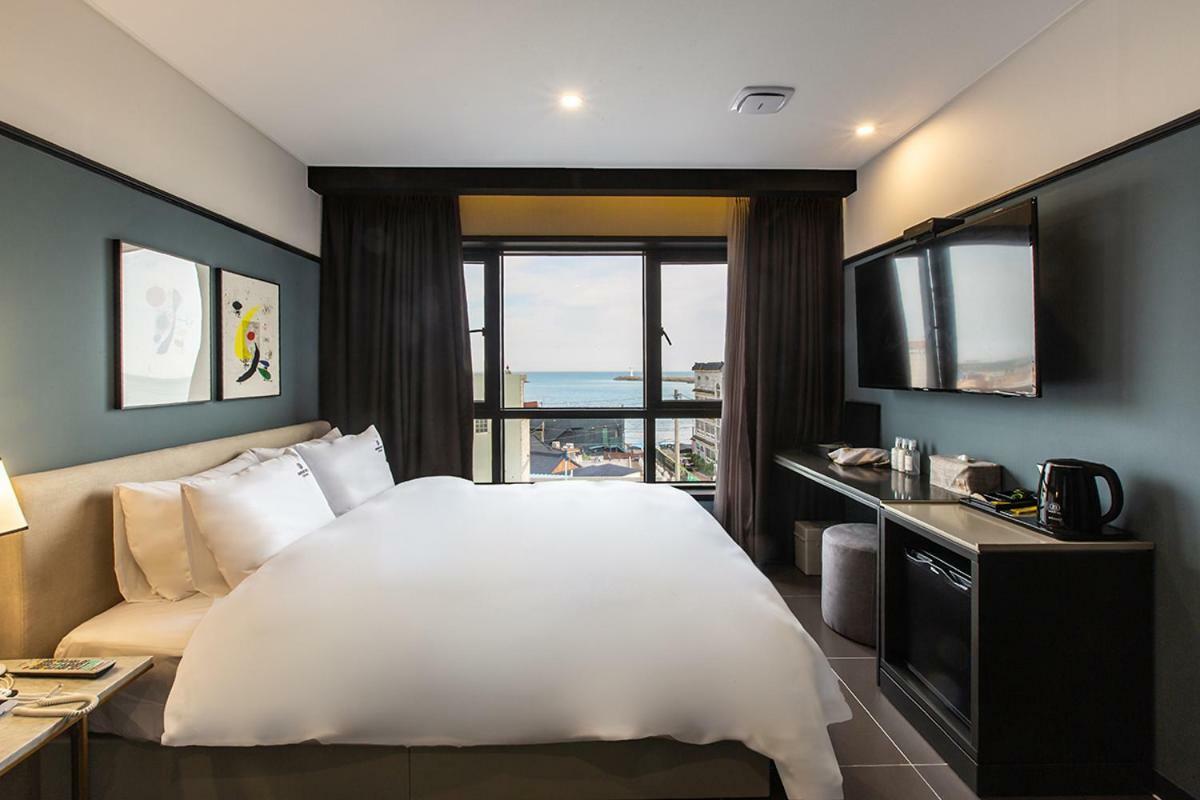 Hotel Brown Dot Gijang Yeonhwari Busan Esterno foto