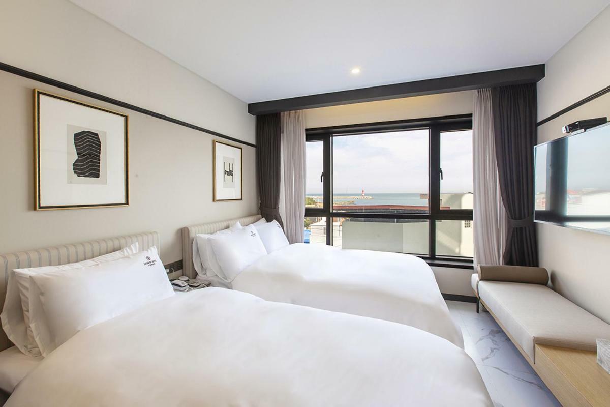 Hotel Brown Dot Gijang Yeonhwari Busan Esterno foto